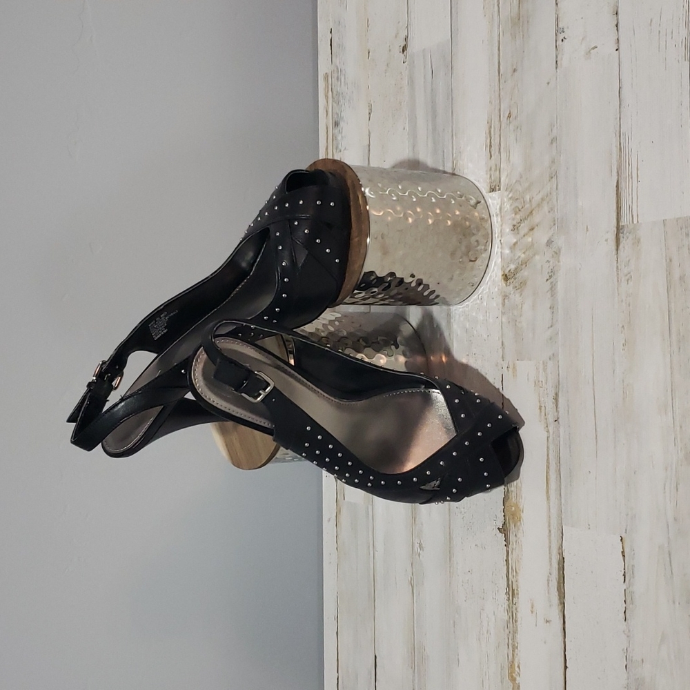 EUC SILVER STUDDED ELLE HEELS